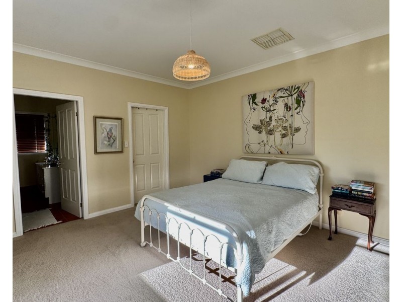 48 Tirzah Street, Moree NSW 2400