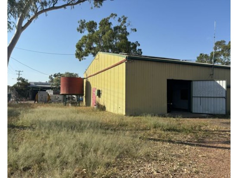 26 Nobby Road, Lightning Ridge NSW 2834