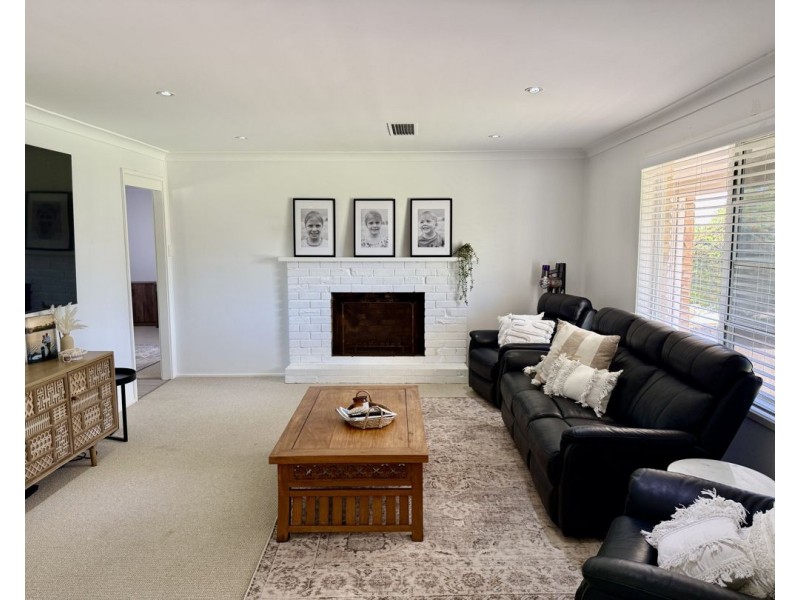 52 Tirzah Street, Moree NSW 2400