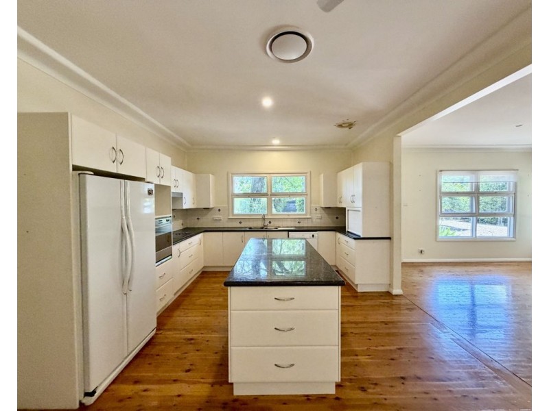 15 Merindah Avenue, Moree NSW 2400