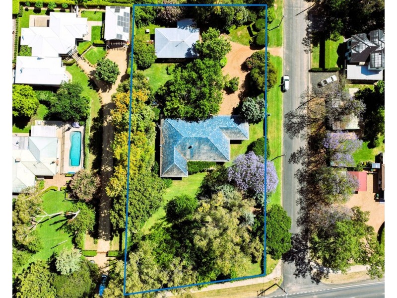 15 Merindah Avenue, Moree NSW 2400