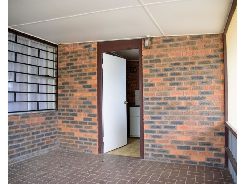 4 Red Robin Street, Lightning Ridge NSW 2834