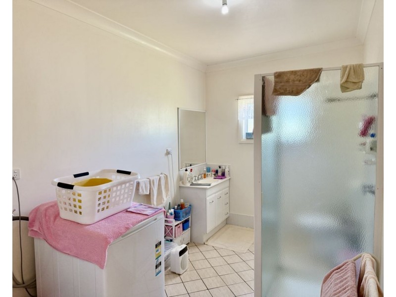 8 Centre Street, Pallamallawa NSW 2399