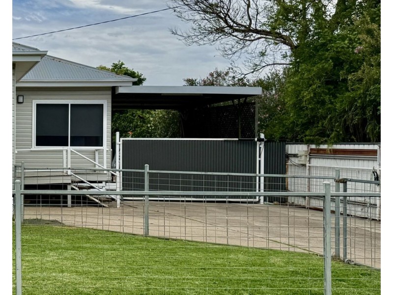 14 Mitchell Street, Moree NSW 2400