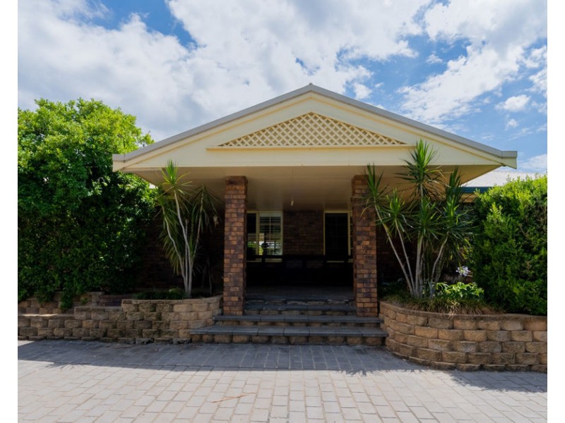 7 Carwee Street, Moree NSW 2400