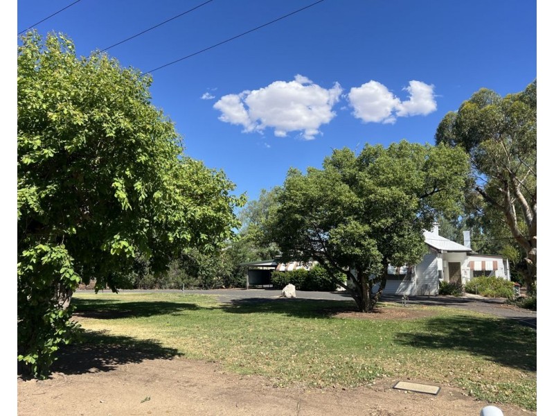 10 Webb Avenue, Moree NSW 2400