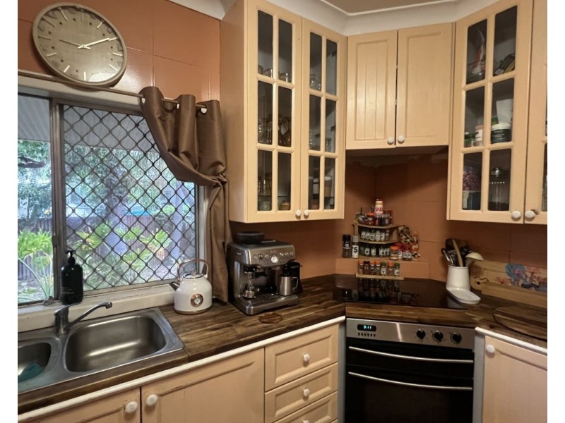 5 Cameron Place, Moree NSW 2400