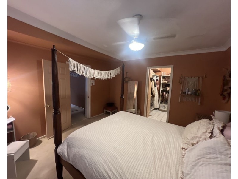 5 Cameron Place, Moree NSW 2400