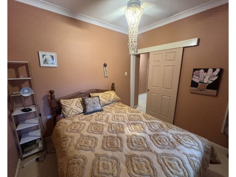 5 Cameron Place, Moree NSW 2400