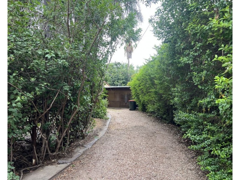 5 Cameron Place, Moree NSW 2400