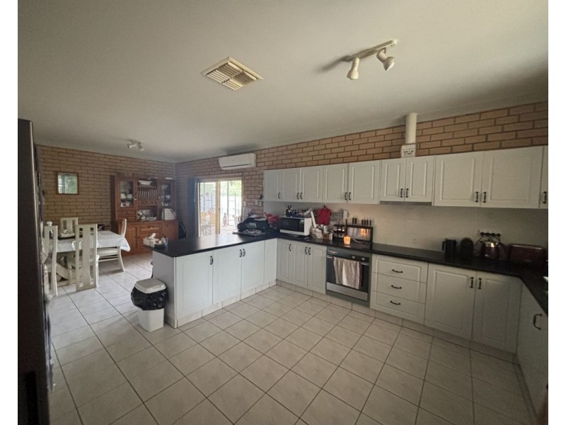 7 Butterfly Avenue, Lightning Ridge NSW 2834