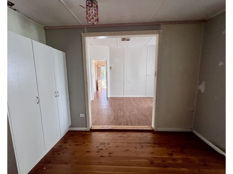 13 Ruse ST, Moree NSW 2400