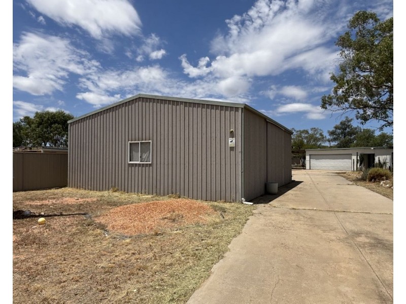 12 Potch Street, Lightning Ridge NSW 2834