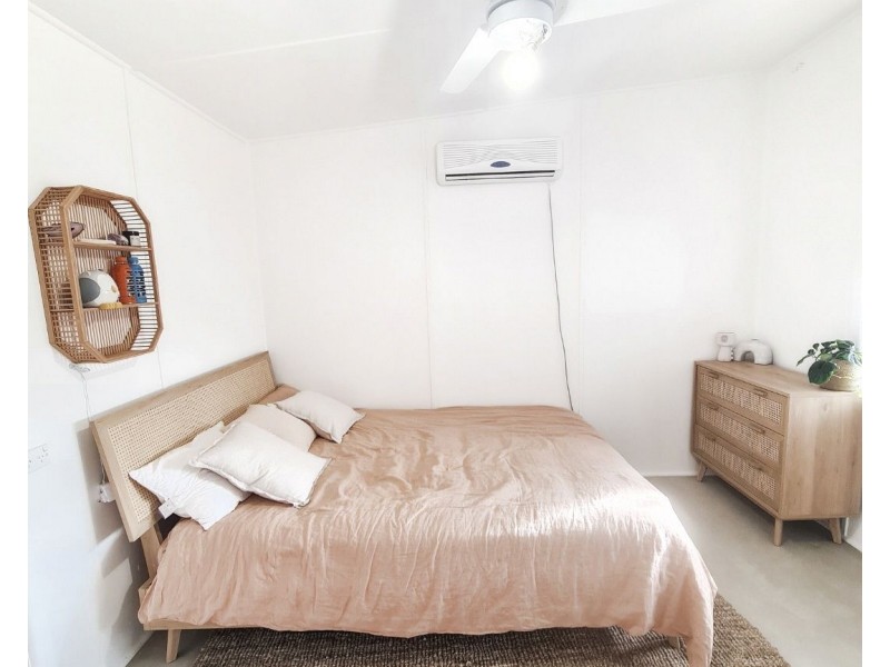 12 Potch Street, Lightning Ridge NSW 2834