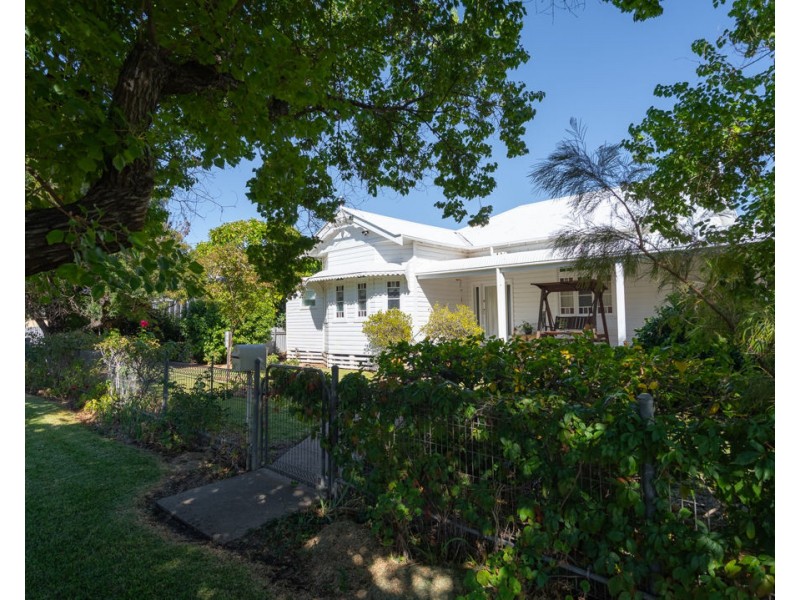 31 Chester Street, Moree NSW 2400