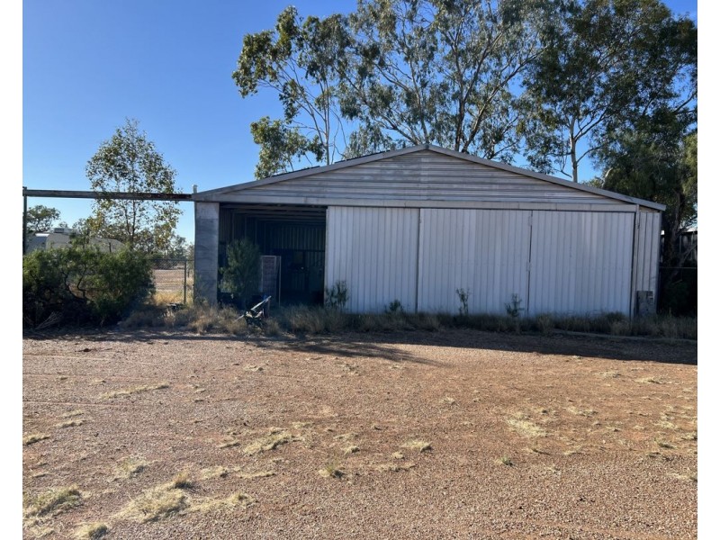 3 Fred Reece Way, Lightning Ridge NSW 2834