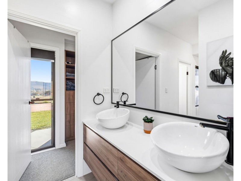 5 Brigalow St, Bingara NSW 2404
