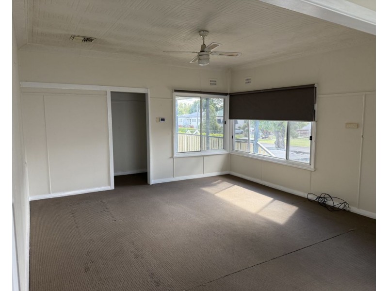 36 Iris ST, Moree NSW 2400