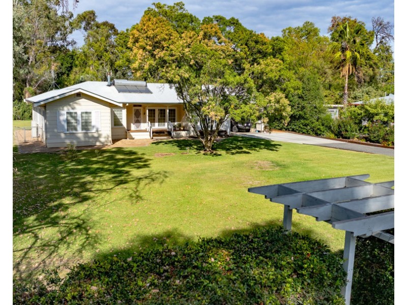 6 Tirzah Street, Moree NSW 2400