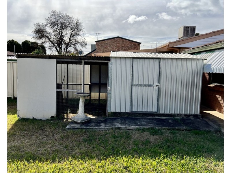 33 Kamilaroi DR, Moree NSW 2400