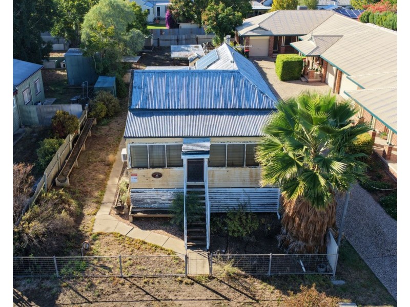 10 Chester Street, Moree NSW 2400