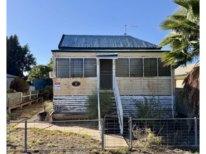10 Chester Street, Moree NSW 2400