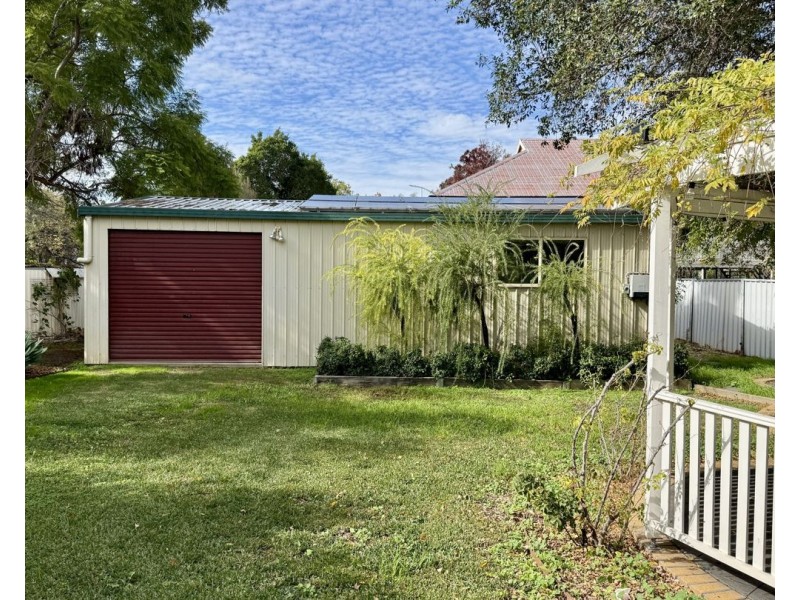 52 Boston Street, Moree NSW 2400