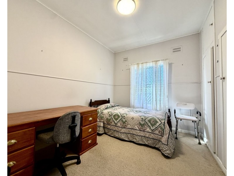 330 Auburn Street, Moree NSW 2400