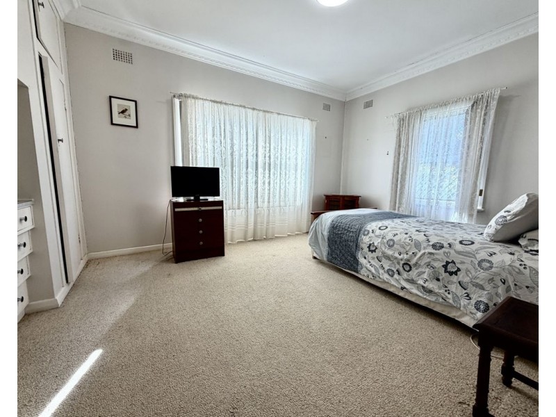 330 Auburn Street, Moree NSW 2400