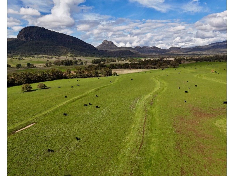 THE GLEN/308 Allambie Road, Edgeroi NSW 2390