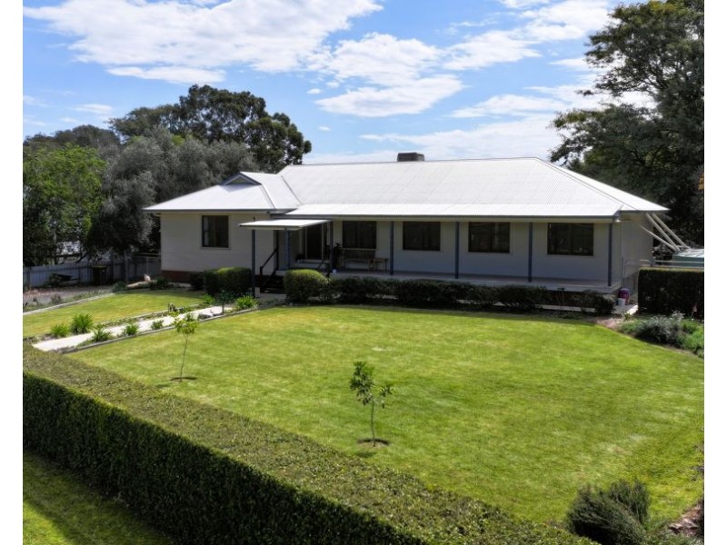 53 Carbeen ST, Moree NSW 2400