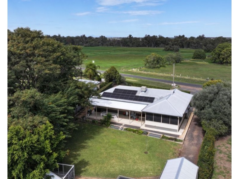 53 Carbeen ST, Moree NSW 2400