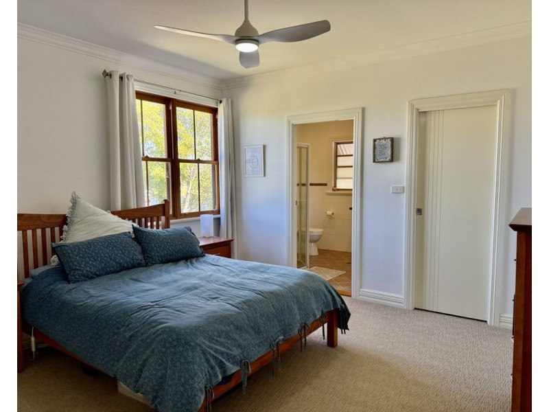53 Carbeen ST, Moree NSW 2400