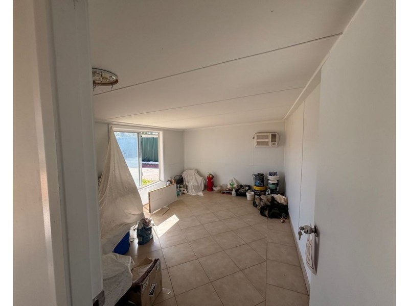 10 Potch Street, Lightning Ridge NSW 2834