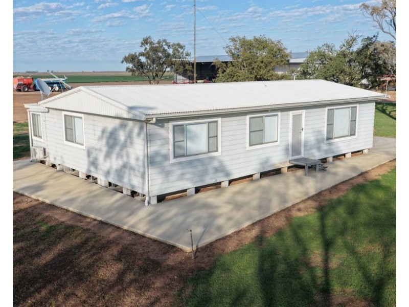 Auburn, Spring Plains NSW 2388