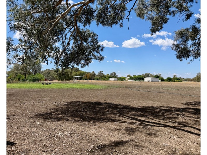 39 Bendygleet Road, Moree NSW 2400