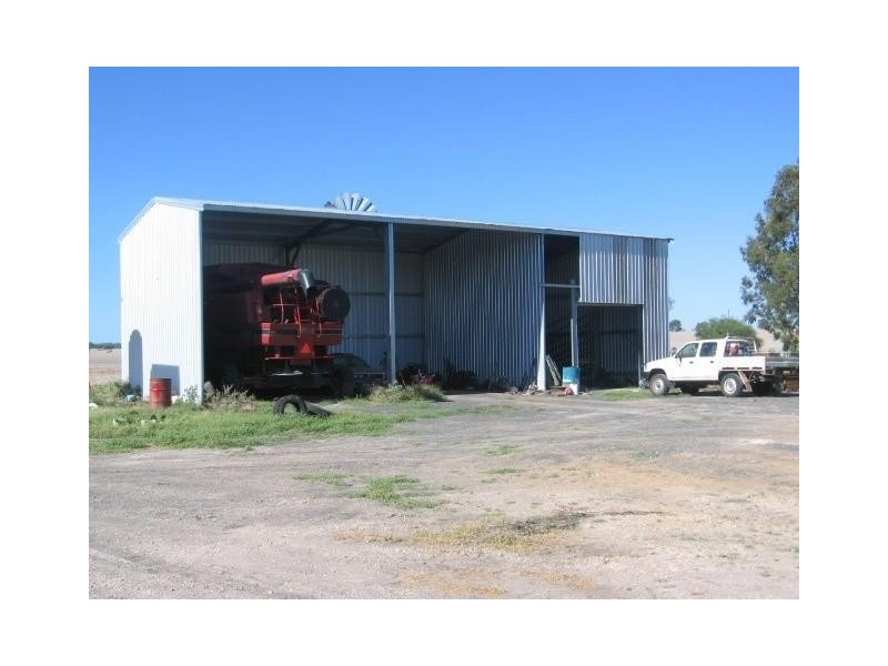 ‘ COCOMO’, Moree NSW 2400