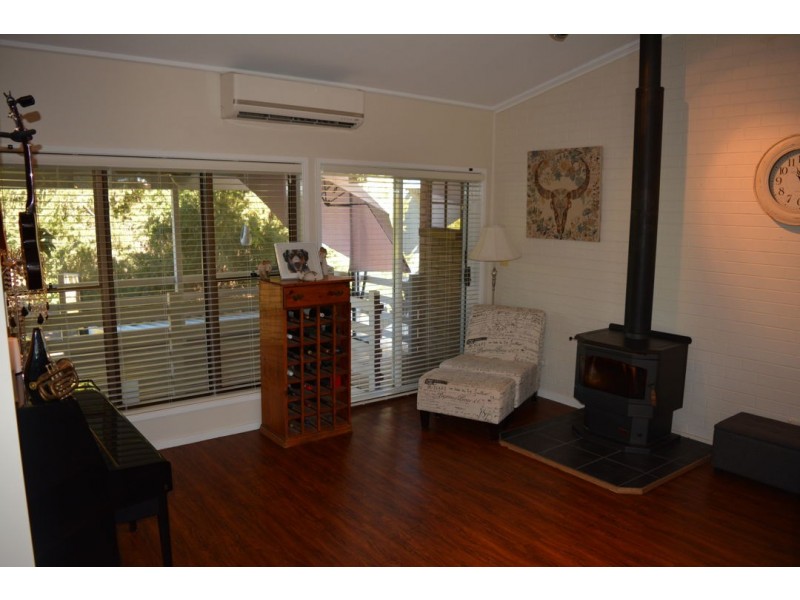 70 ALBERT STREET,, Moree NSW 2400