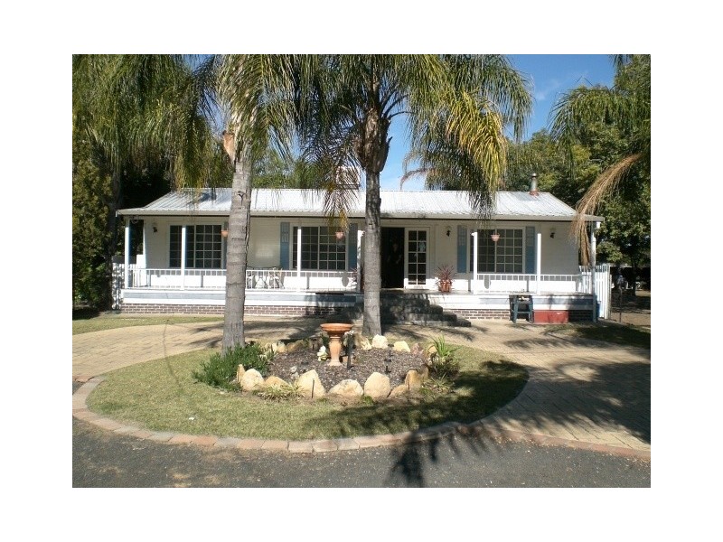 16 Gineroi Street, Pallamallawa NSW 2399