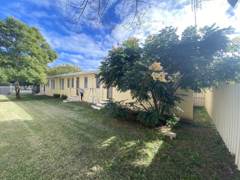 2-4 Queen Street, Moree NSW 2400