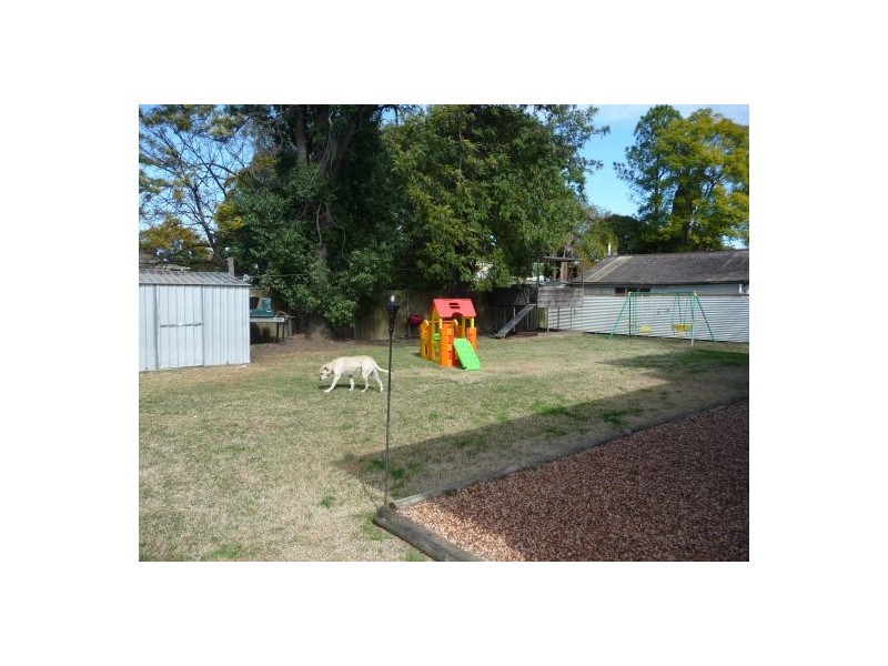 28 Iris Street, Moree NSW 2400