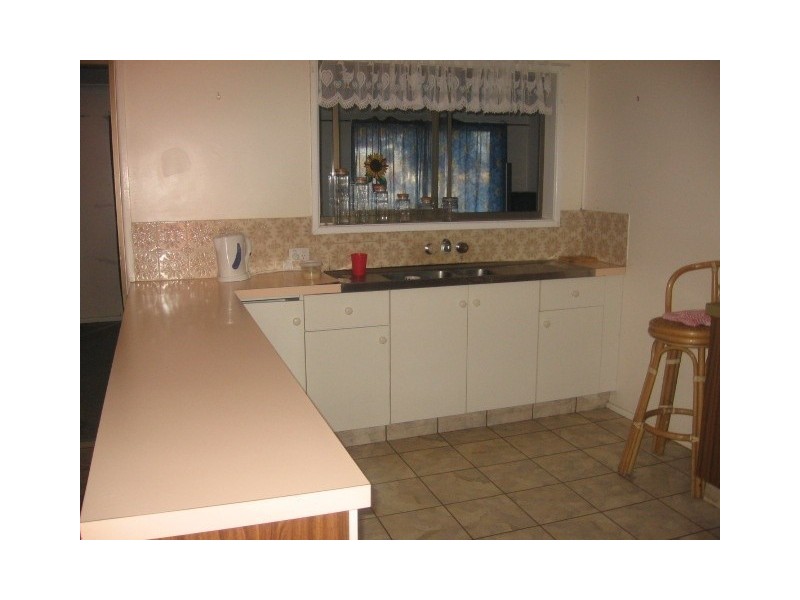 6 Julia Place, Moree NSW 2400