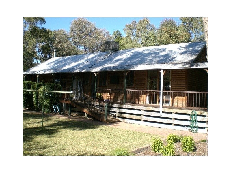 28 Sunnyside Road, Moree NSW 2400
