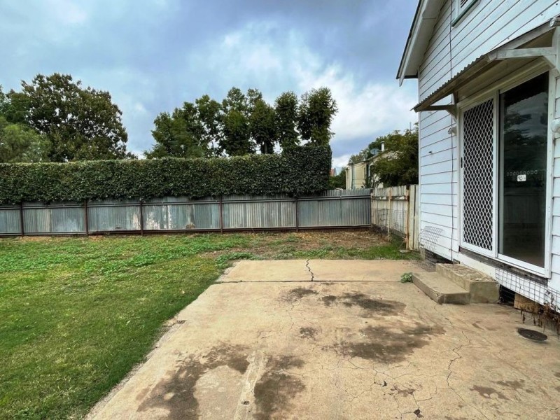 64 Edward Street, Moree NSW 2400