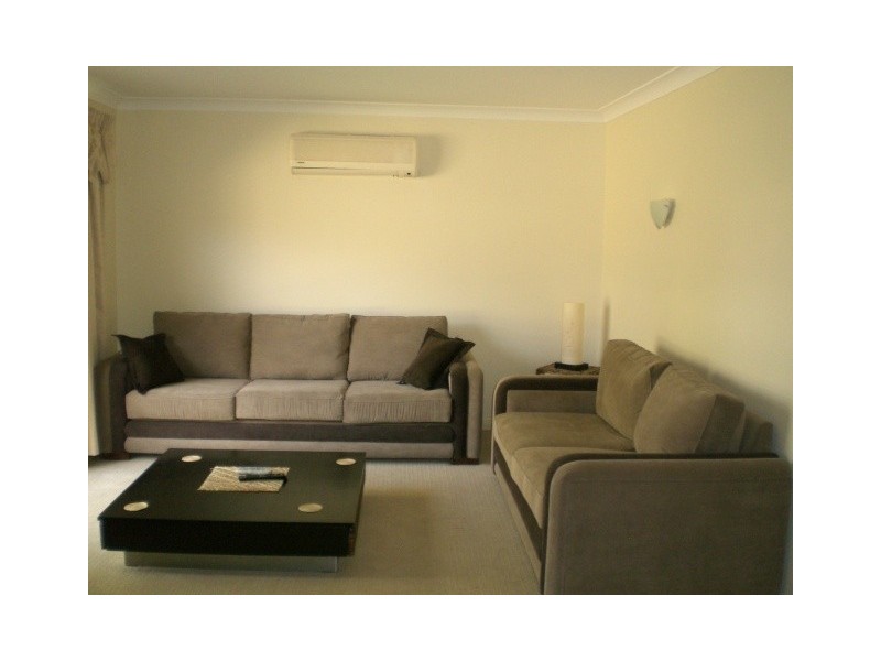 6 Karingal Place, Moree NSW 2400