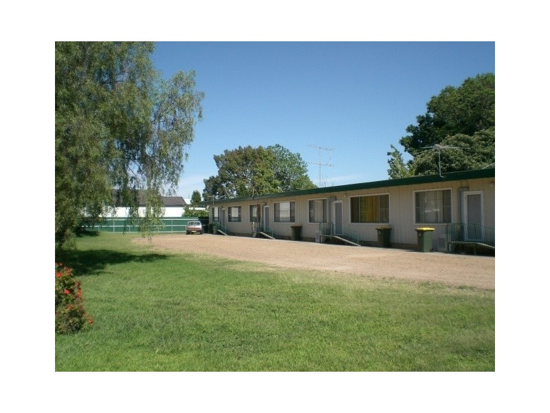 35 Chester Street, Moree NSW 2400