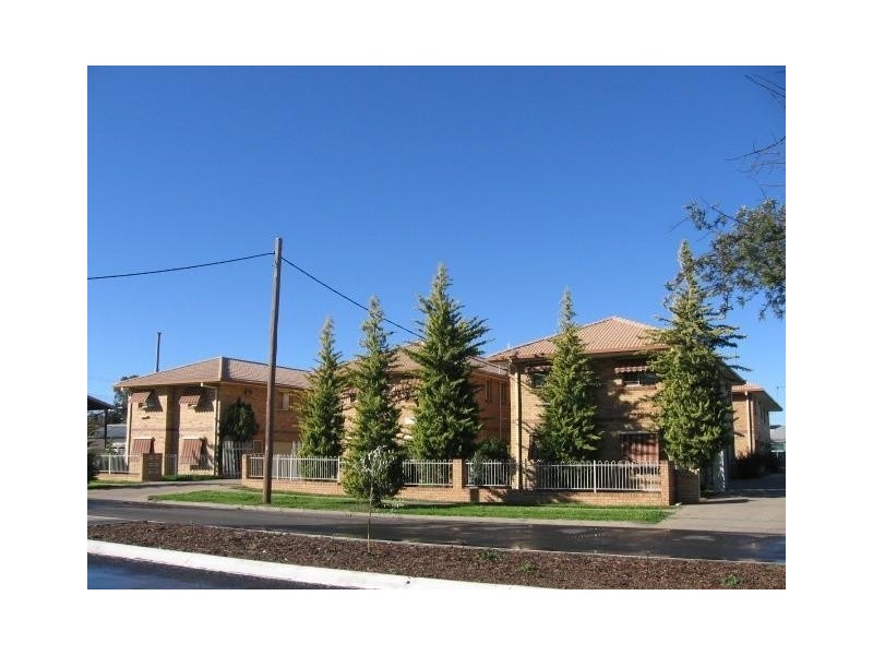 Unit 8  4-6 Dover Street, Moree NSW 2400