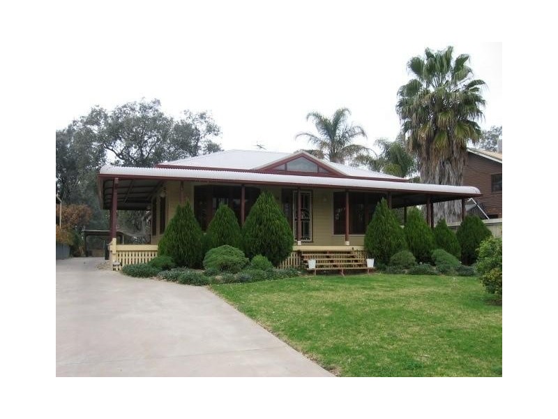 38 Kamilaroi Drive, Moree NSW 2400