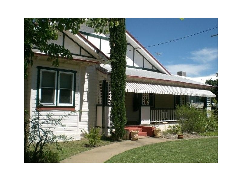 65 Edward Street, Moree NSW 2400