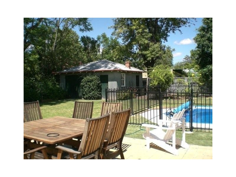 65 Edward Street, Moree NSW 2400